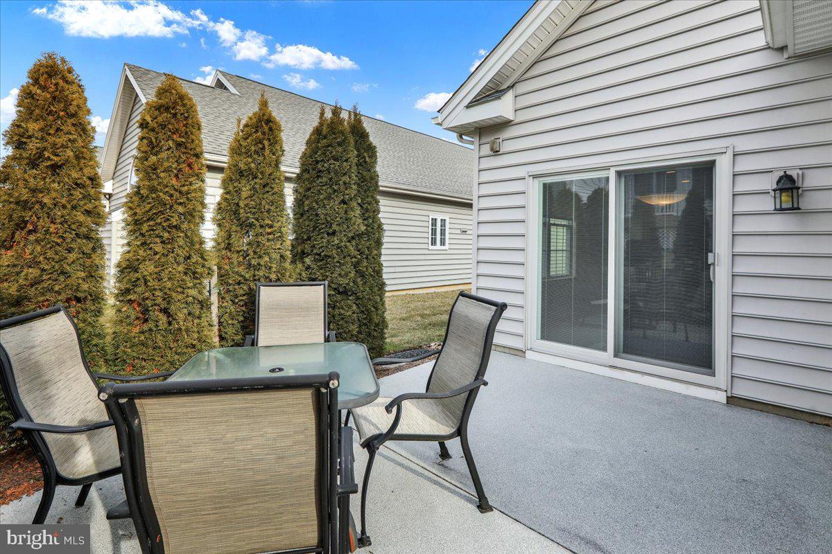 TRADITIONS OF AMERICA AT LITITZ - Residential