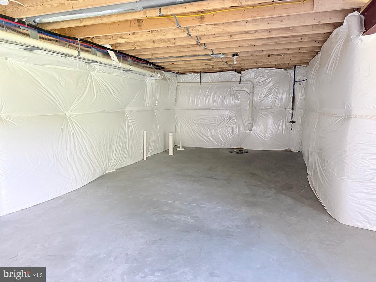 RIVERBEND - Residential