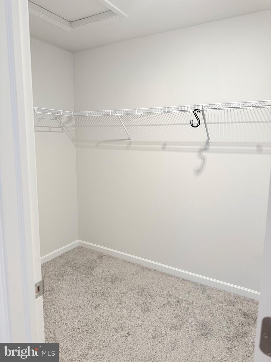 RIVERBEND - Residential