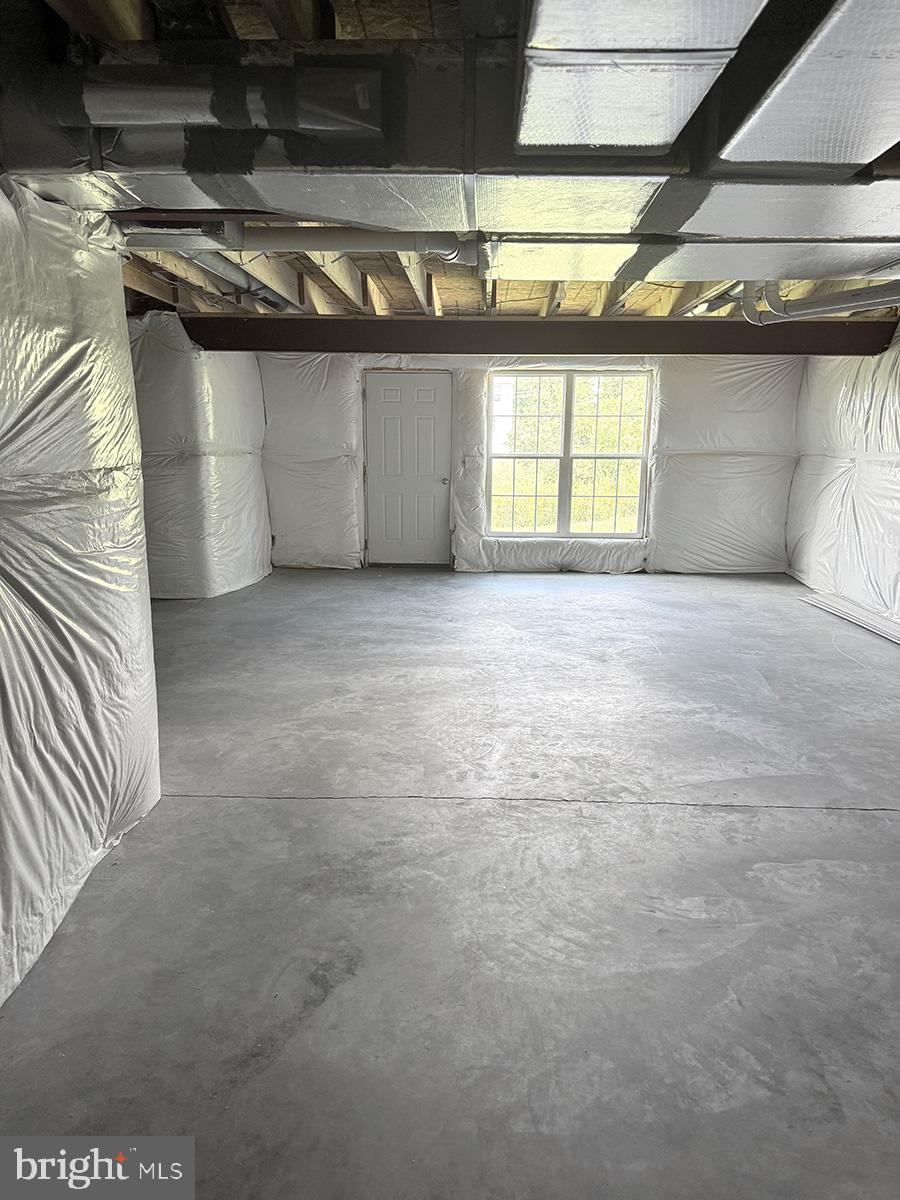 RIVERBEND - Residential