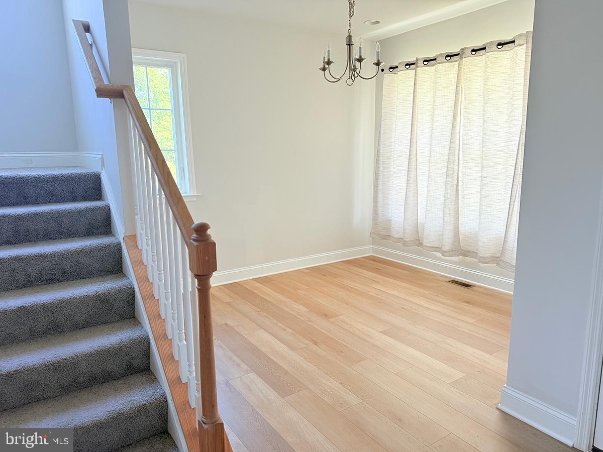 RIVERBEND - Residential