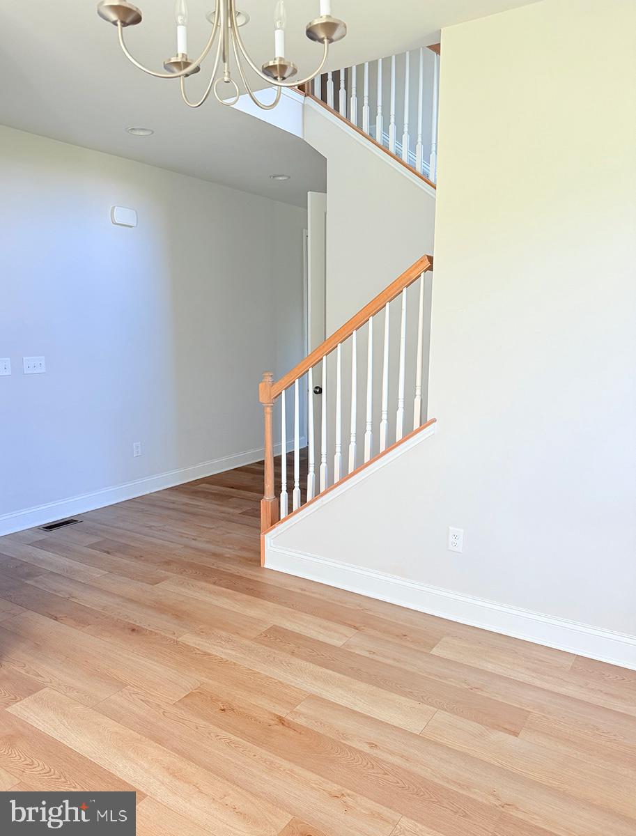 RIVERBEND - Residential