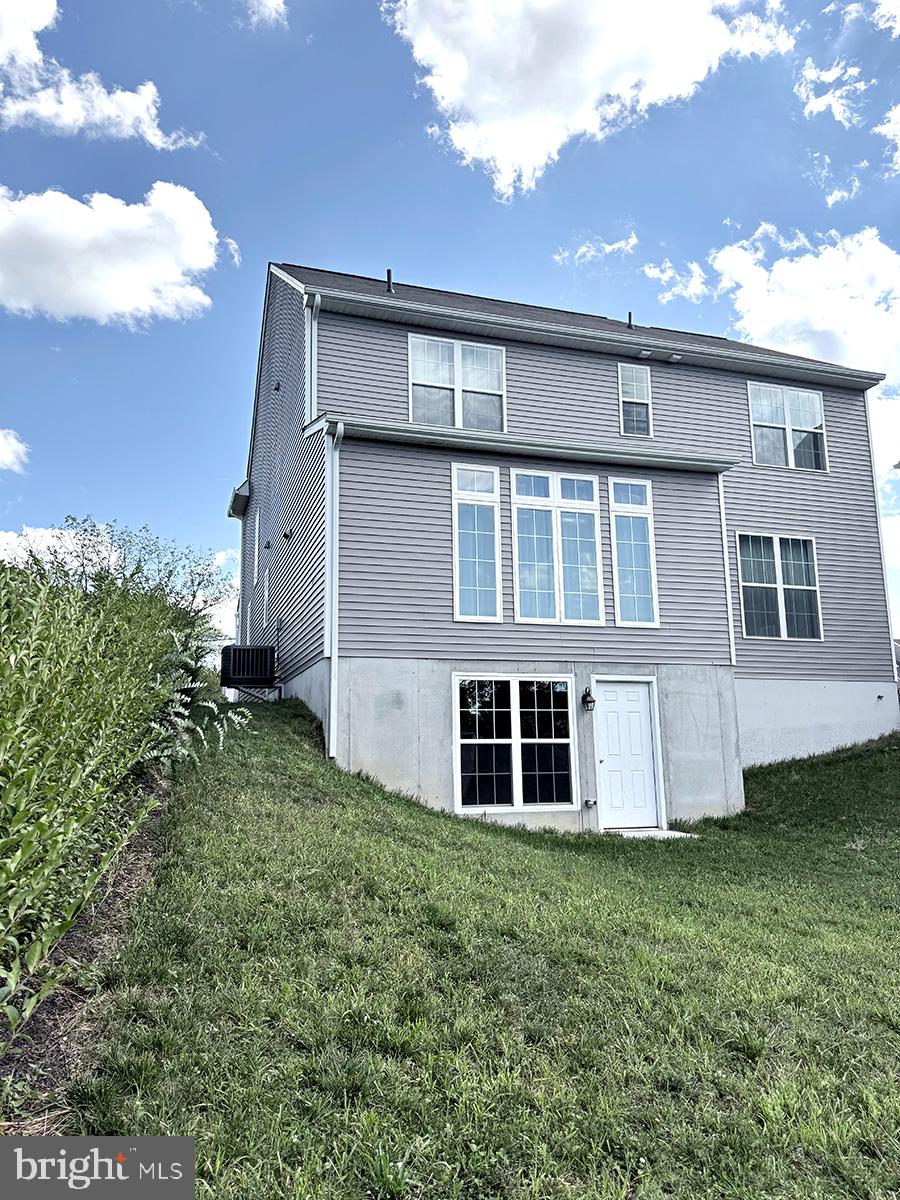 RIVERBEND - Residential