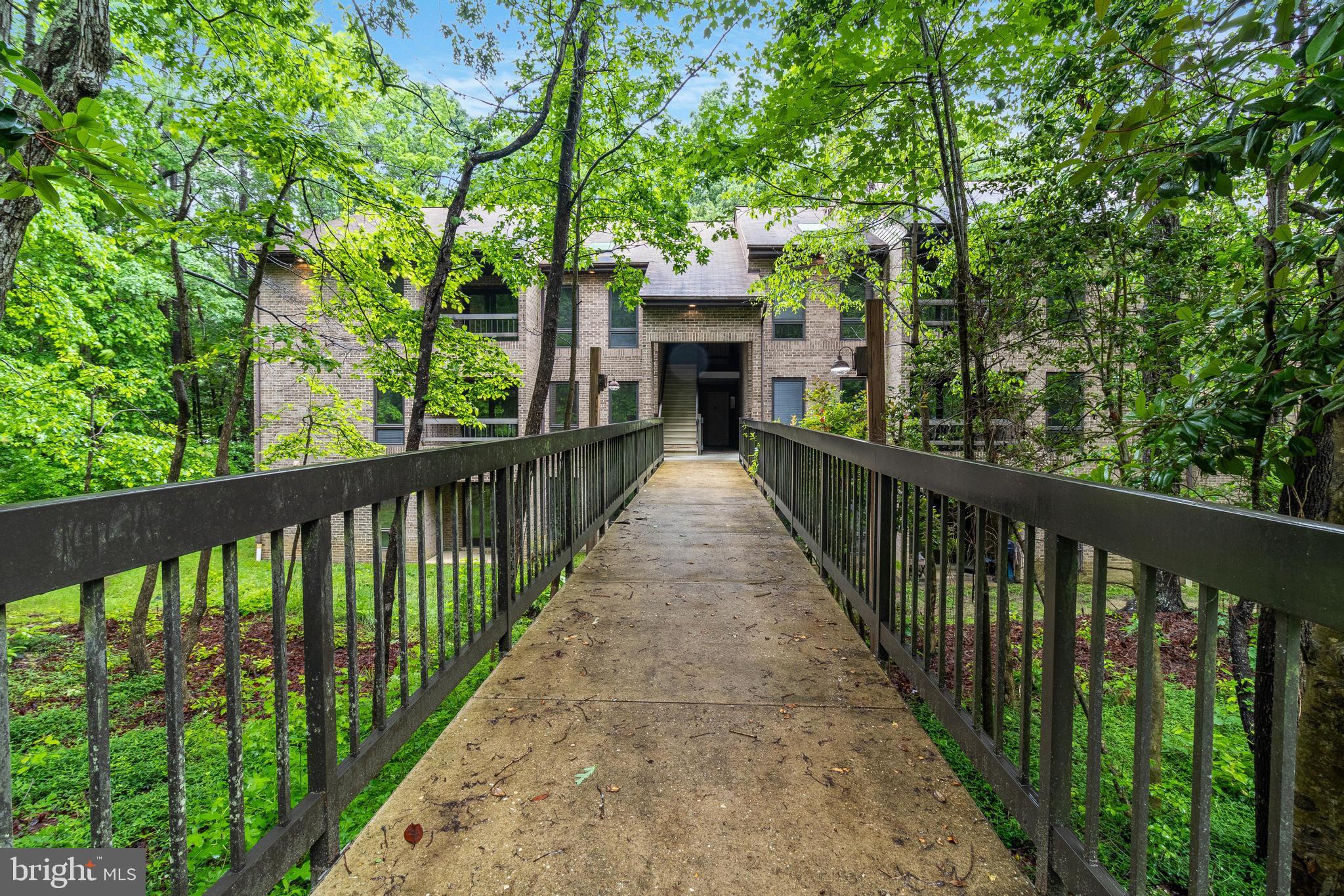 Charming one bedroom condo for rent. Featuring an updated bathroom and brand-new flooring throughout, this condo is designed to meet all your needs. Located in Wildewood, this unit is close to shopping, dining, grocery stores and much more. No pets will be allowed. Security deposit and first months rent due at move in date.