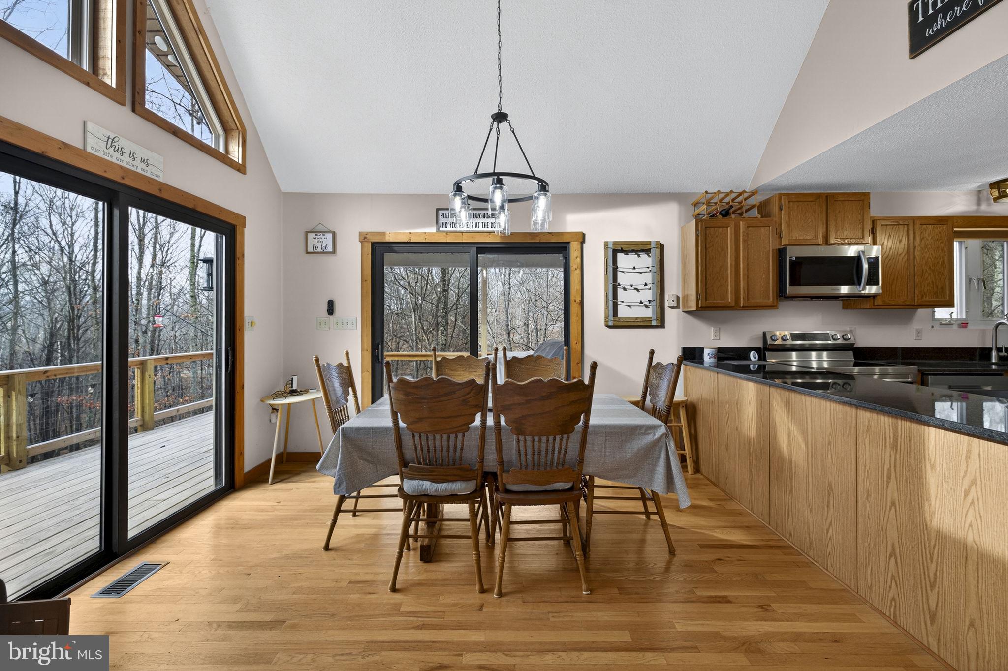 THE CROSSING AT GREAT CACAPON - Residential