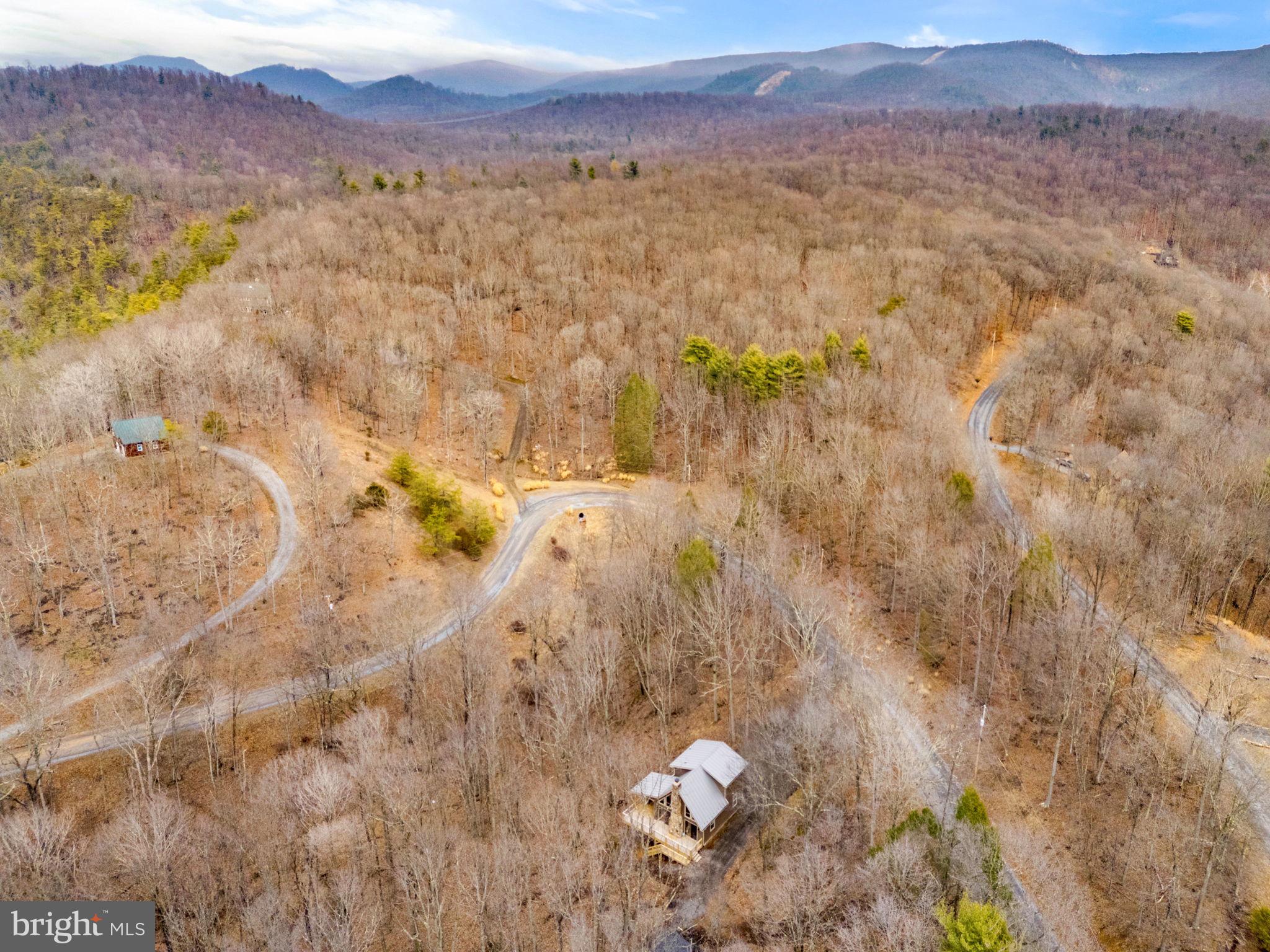 THE CROSSING AT GREAT CACAPON - Residential