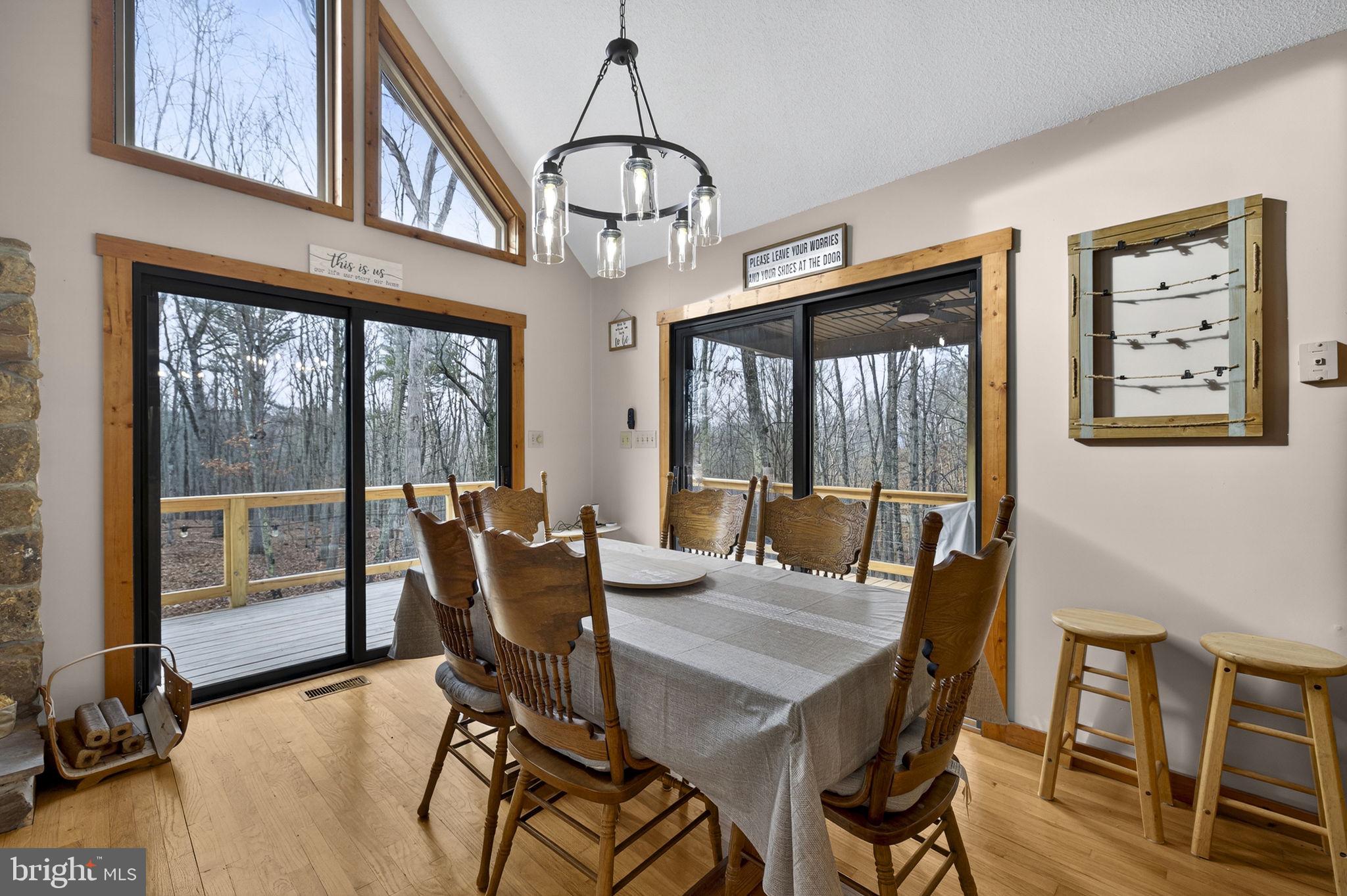 THE CROSSING AT GREAT CACAPON - Residential