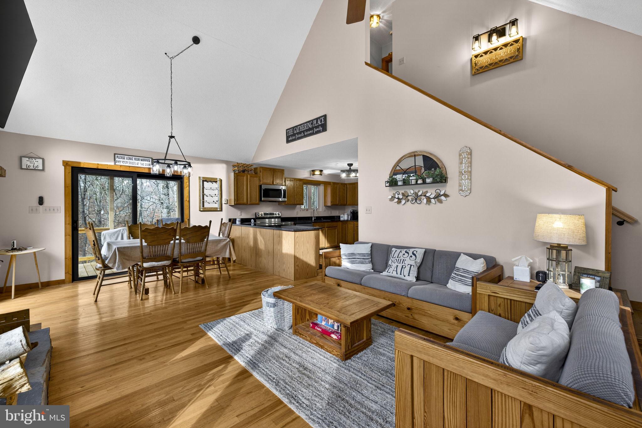 THE CROSSING AT GREAT CACAPON - Residential