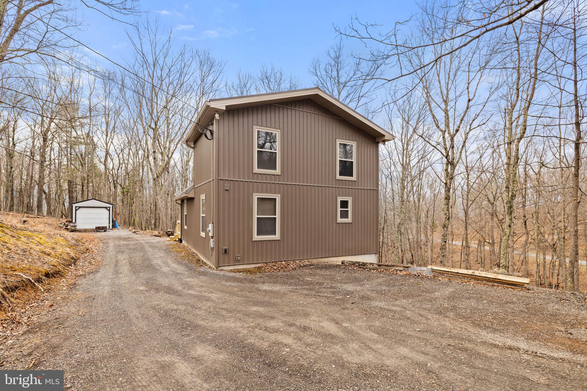THE CROSSING AT GREAT CACAPON - Residential