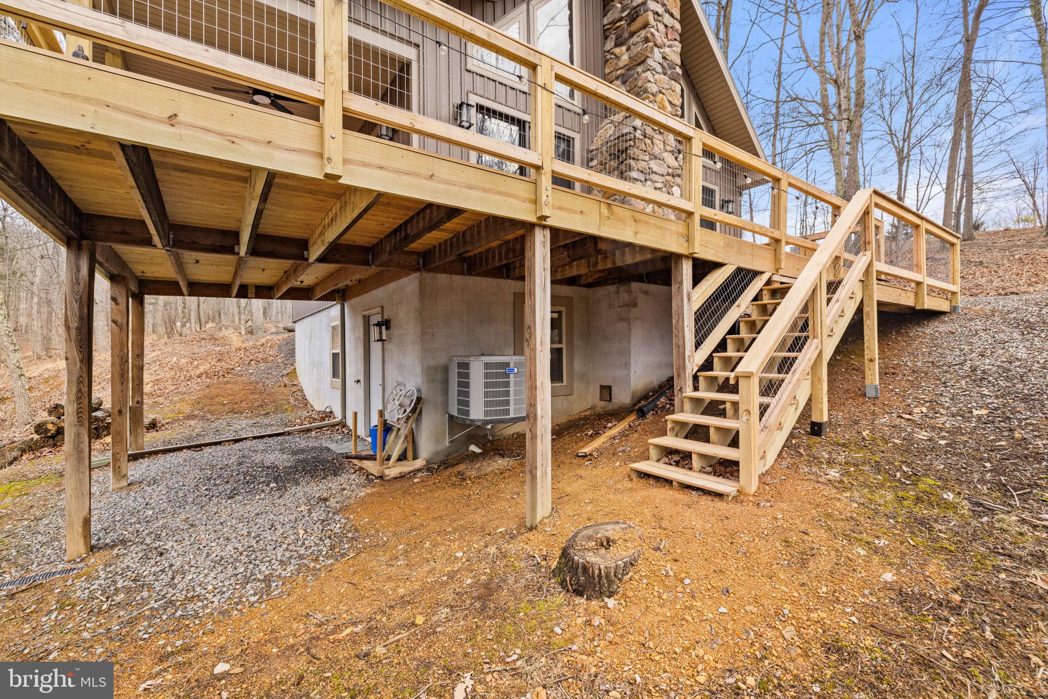 THE CROSSING AT GREAT CACAPON - Residential