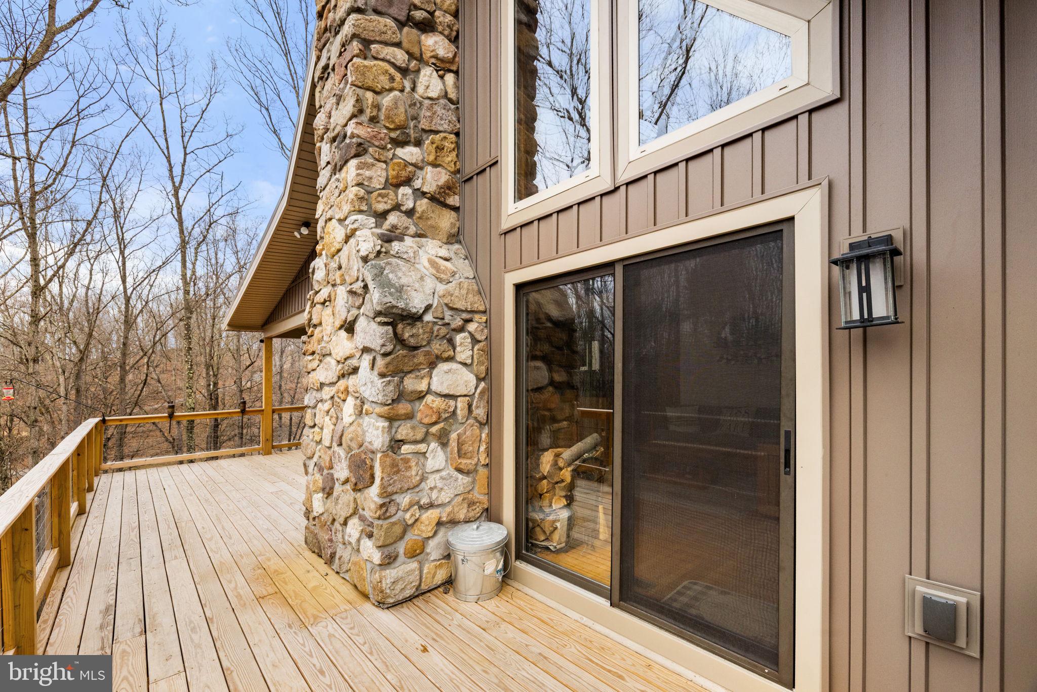 THE CROSSING AT GREAT CACAPON - Residential