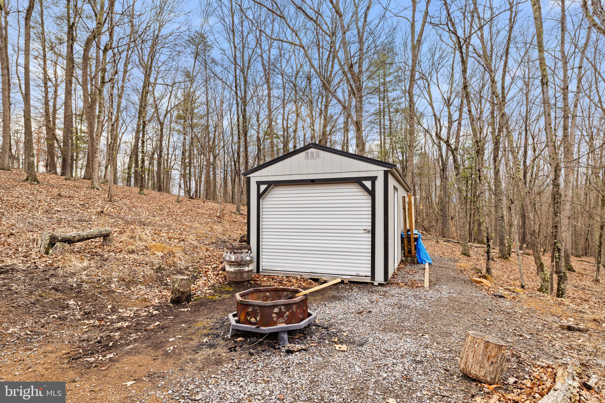 THE CROSSING AT GREAT CACAPON - Residential