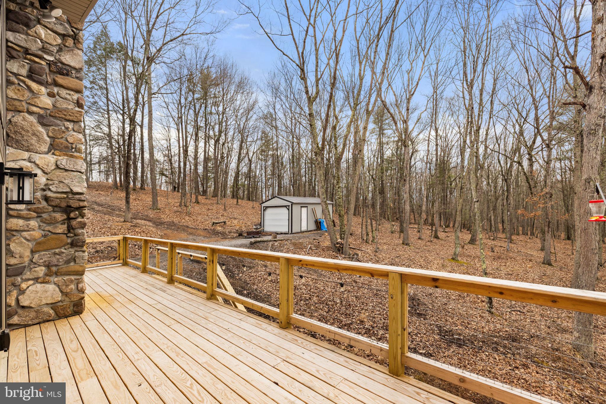 THE CROSSING AT GREAT CACAPON - Residential