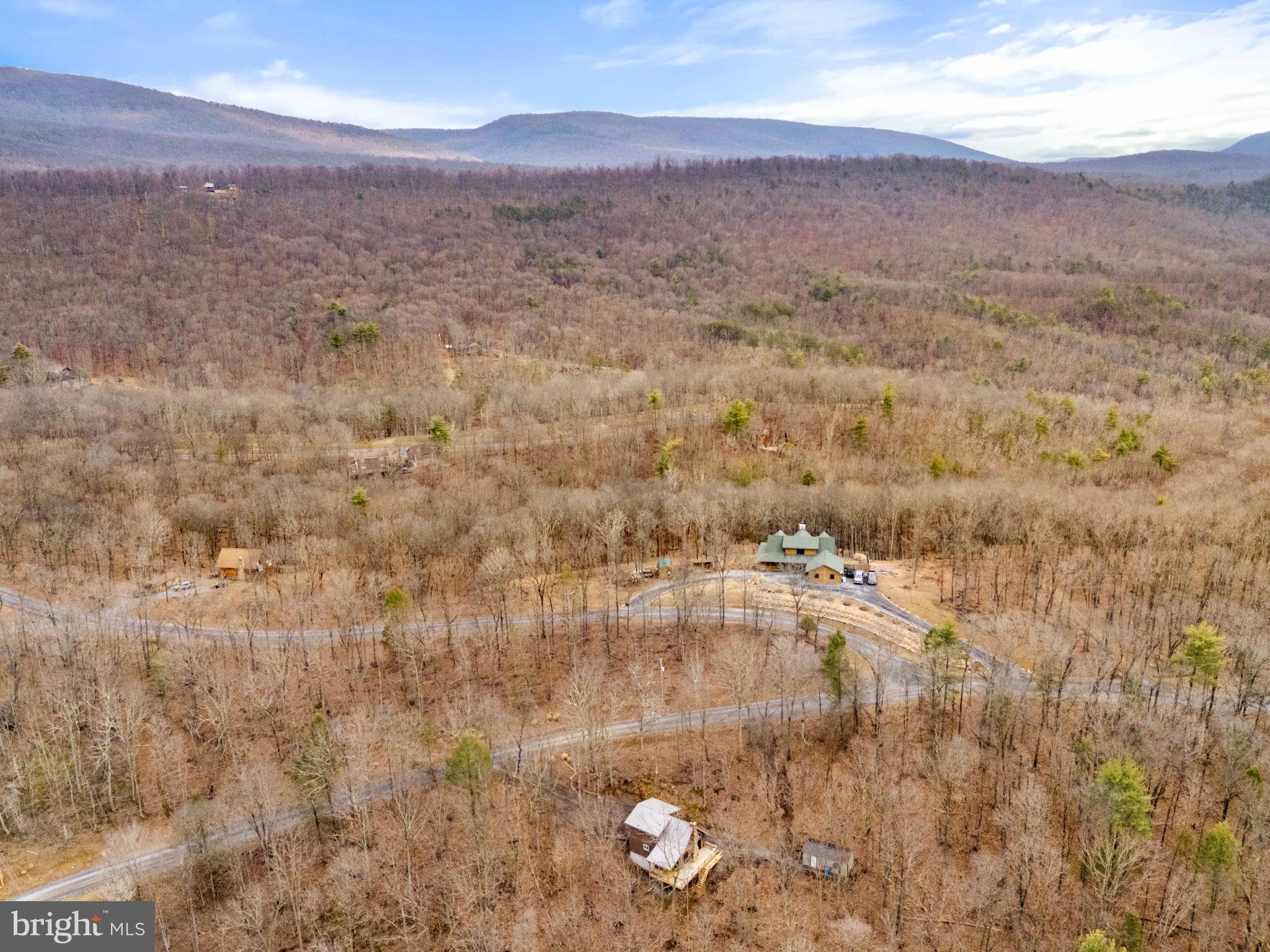 THE CROSSING AT GREAT CACAPON - Residential