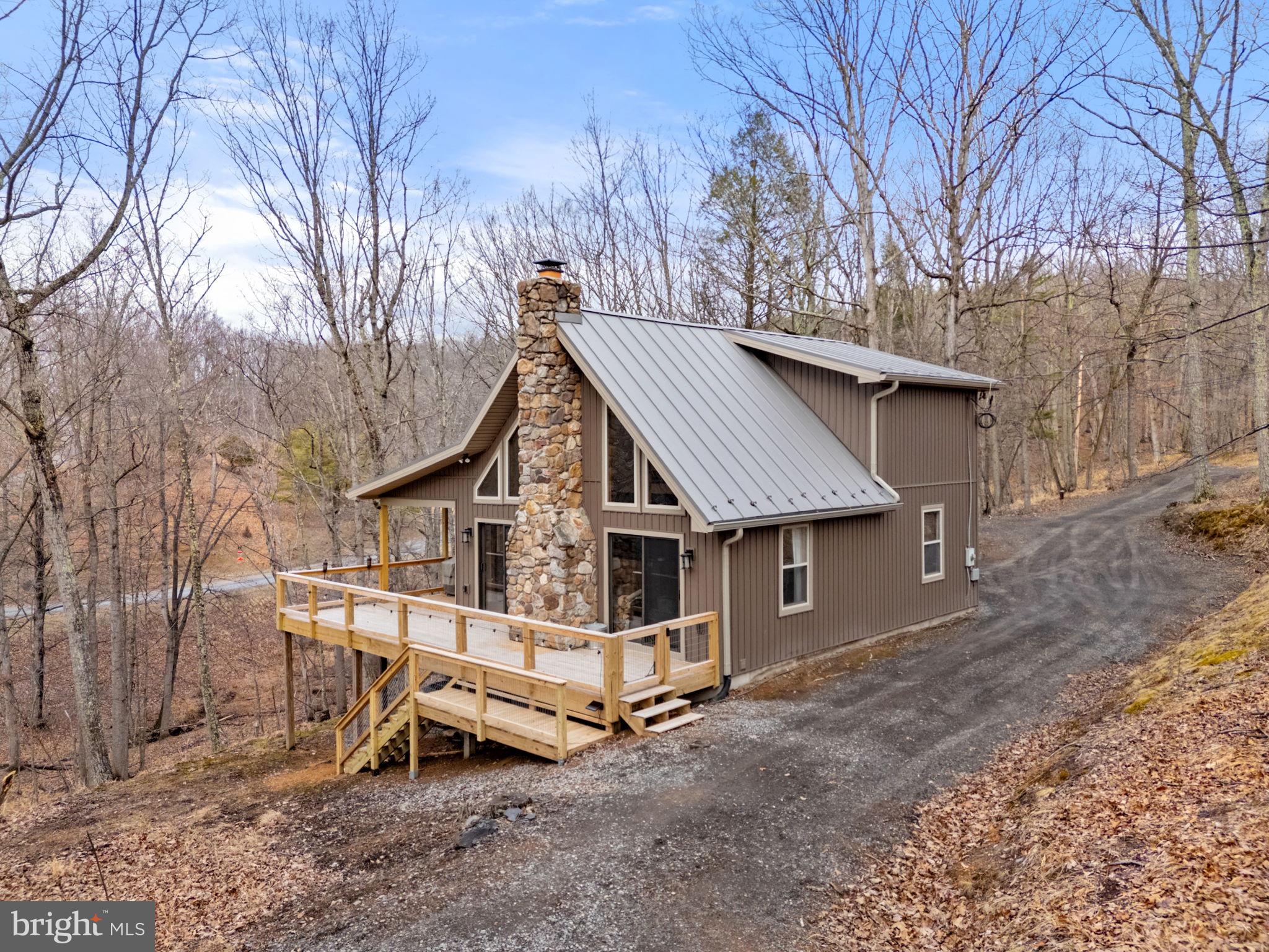 THE CROSSING AT GREAT CACAPON - Residential