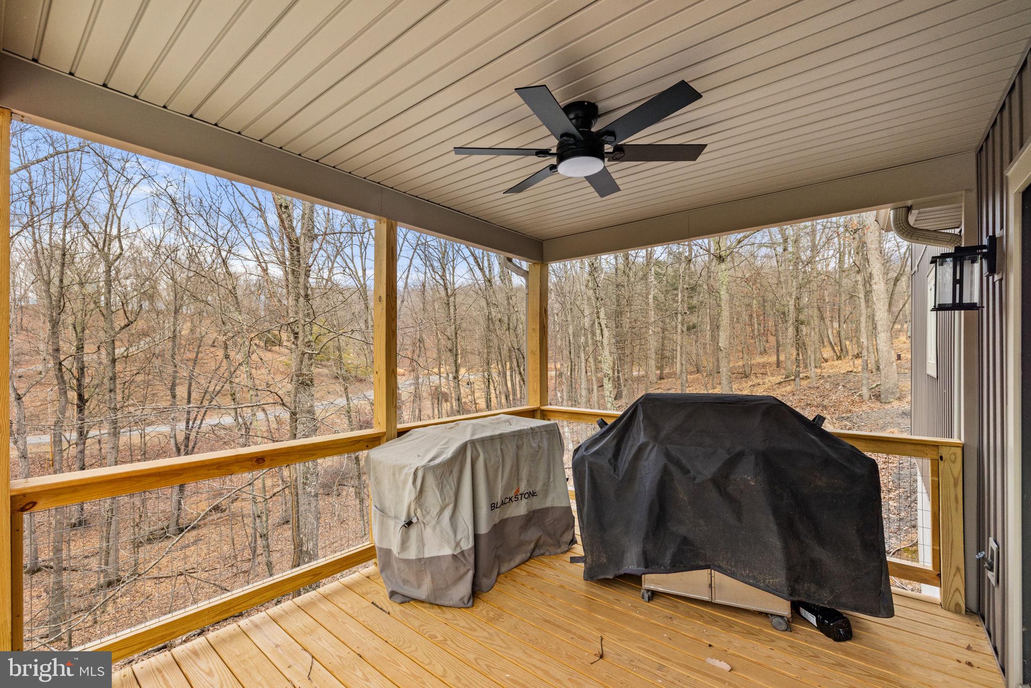 THE CROSSING AT GREAT CACAPON - Residential