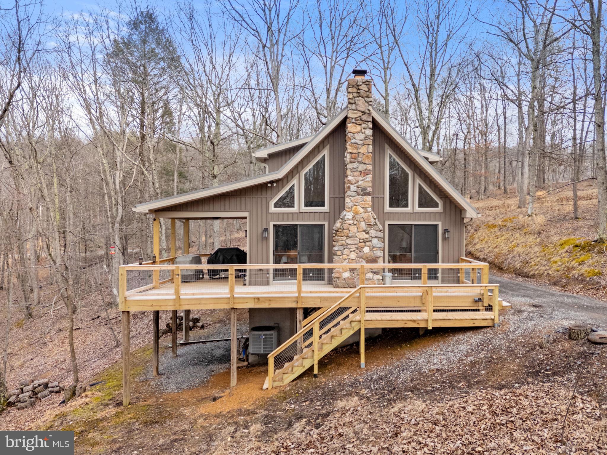 THE CROSSING AT GREAT CACAPON - Residential