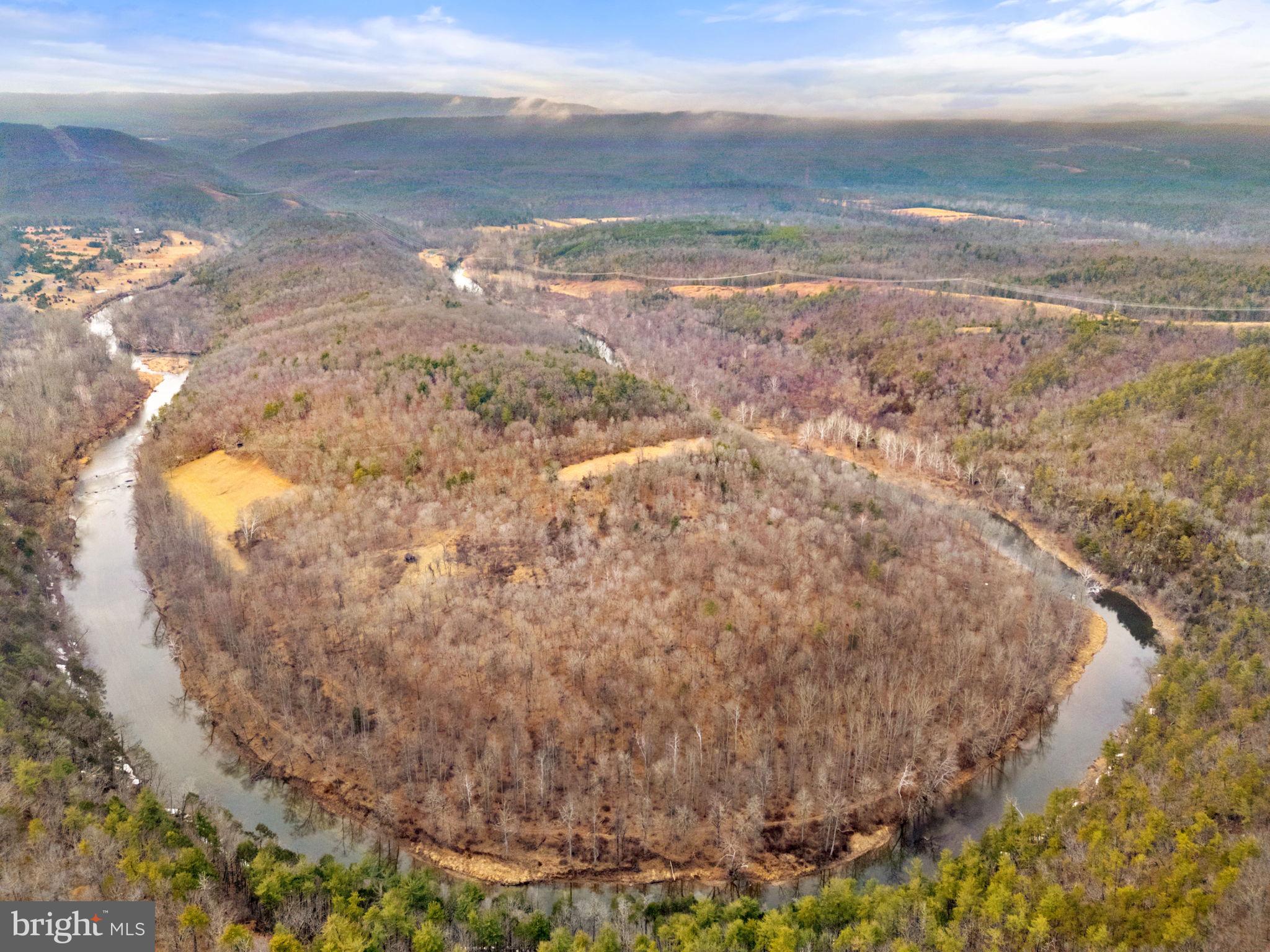 THE CROSSING AT GREAT CACAPON - Residential