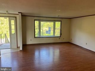 1009 MAPLE ROAD