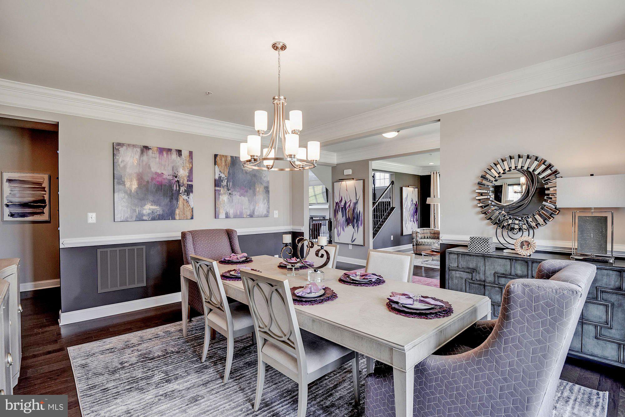 KINGSVIEW KNOLLS - Residential