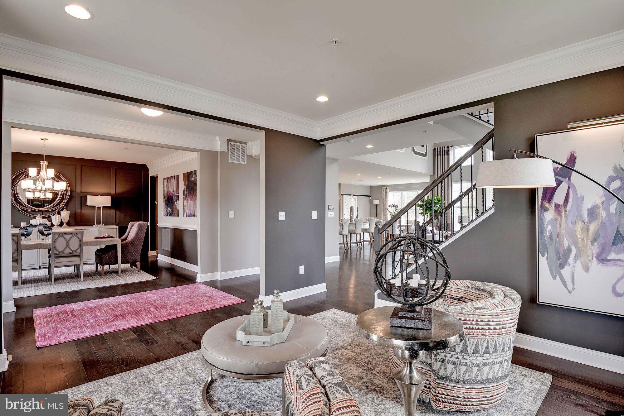 KINGSVIEW KNOLLS - Residential