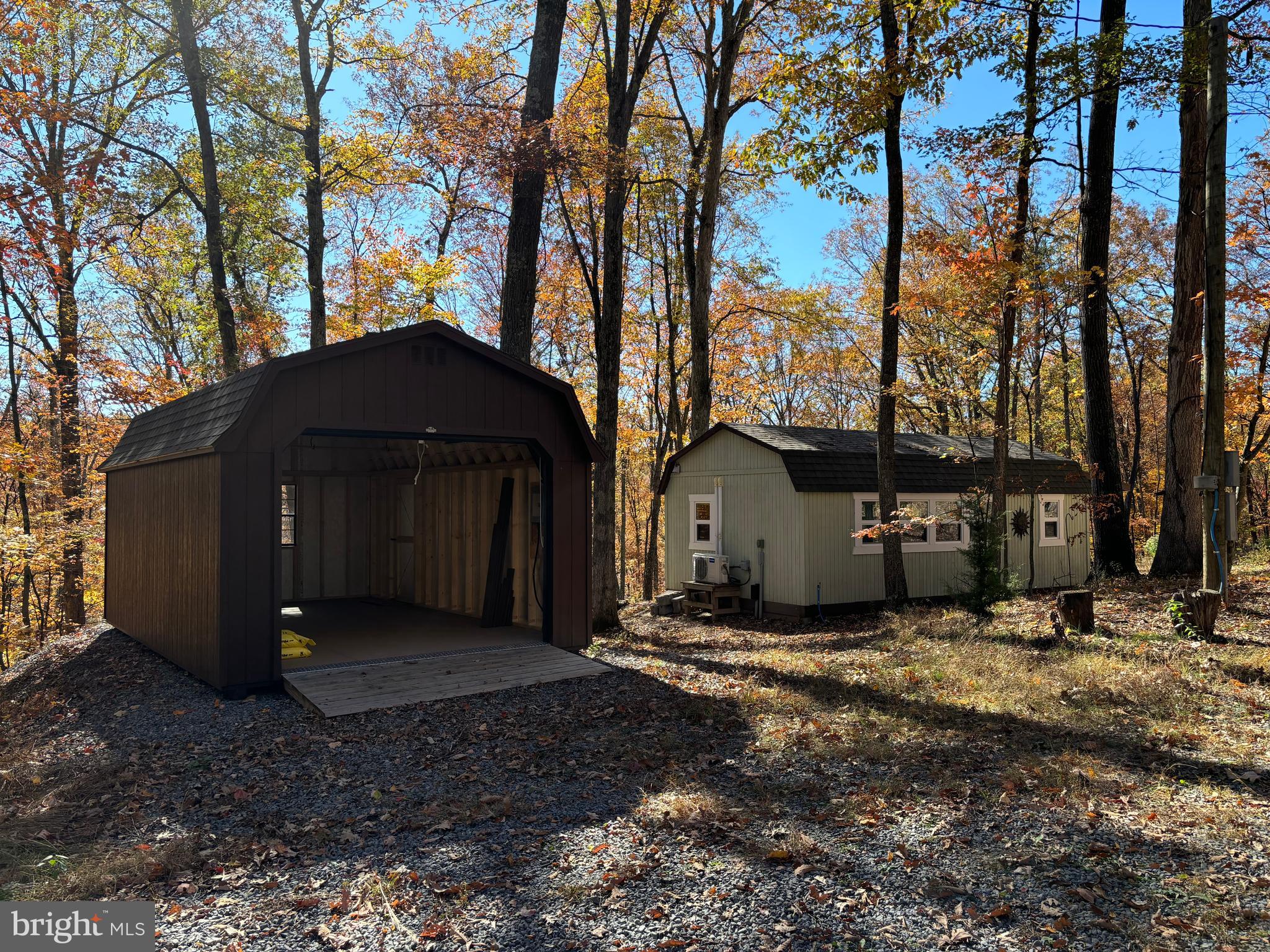 DOGWOOD FLATS - Residential