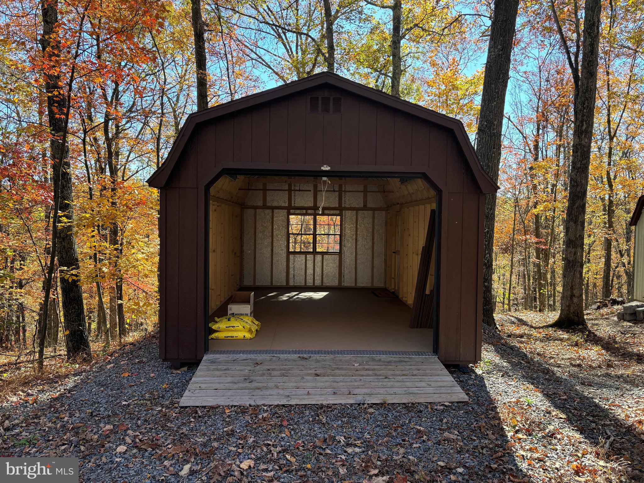 DOGWOOD FLATS - Residential