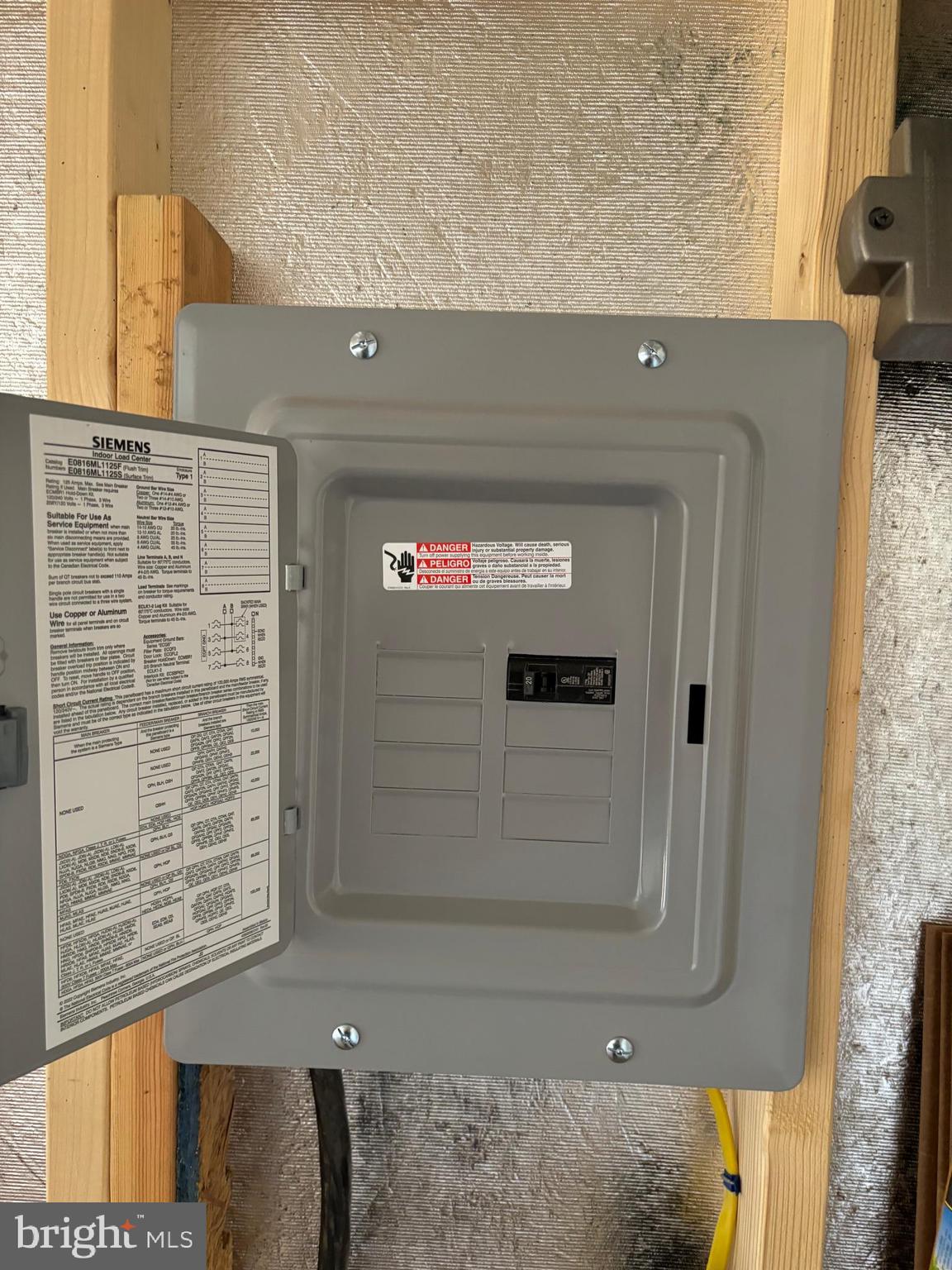 DOGWOOD FLATS - Residential