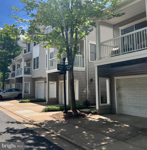 Photo of 12864 Fair Briar Lane, FAIRFAX, VA 22033 (MLS # VAFX2307796)