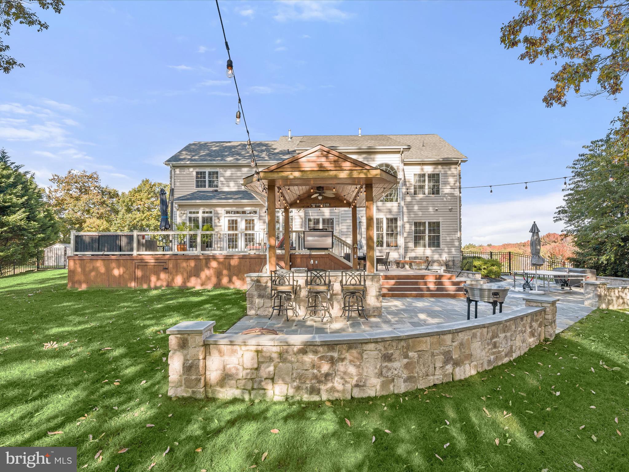 GREENSPRING AT COMPASS POINTE - Residential