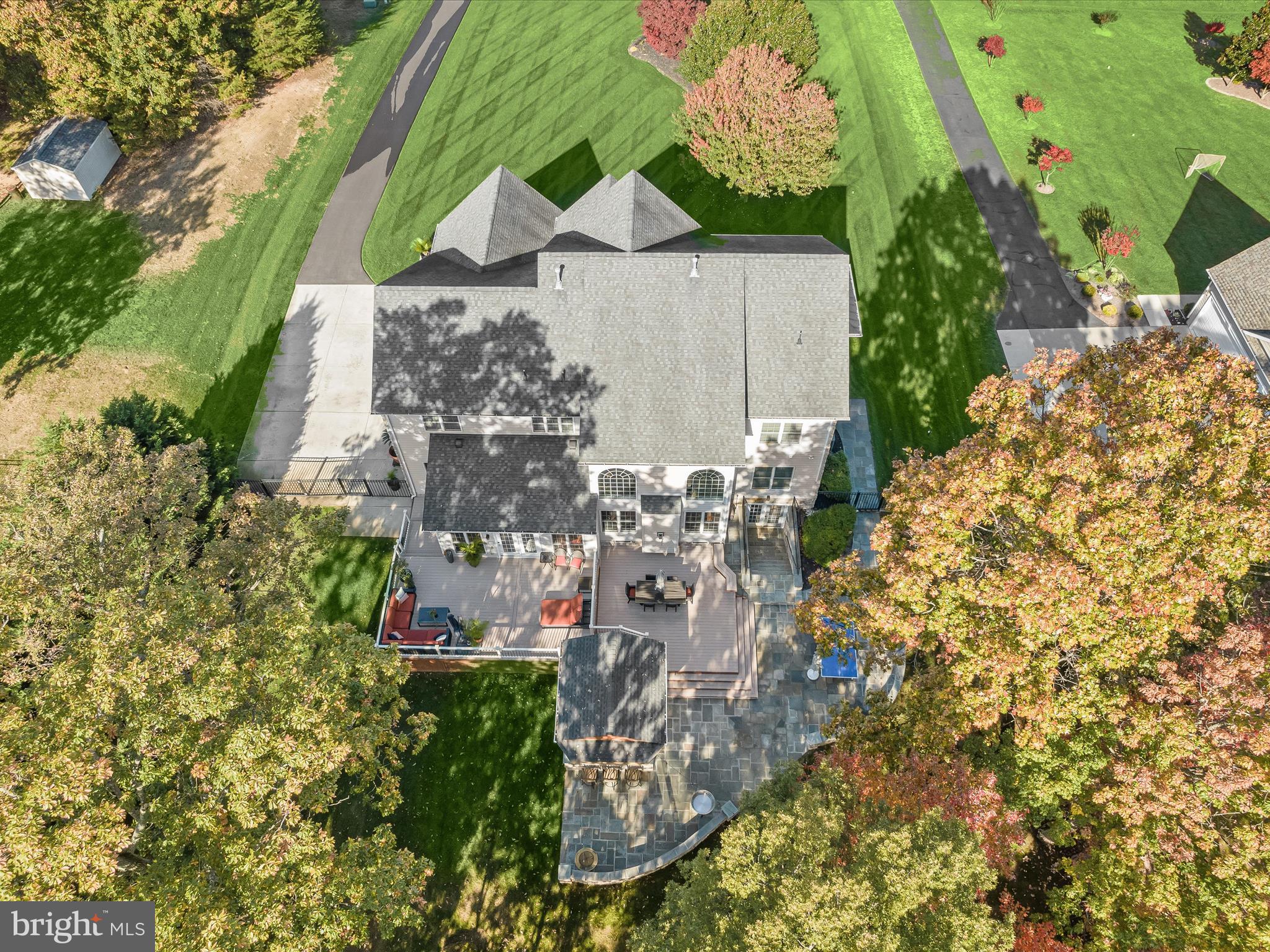 GREENSPRING AT COMPASS POINTE - Residential