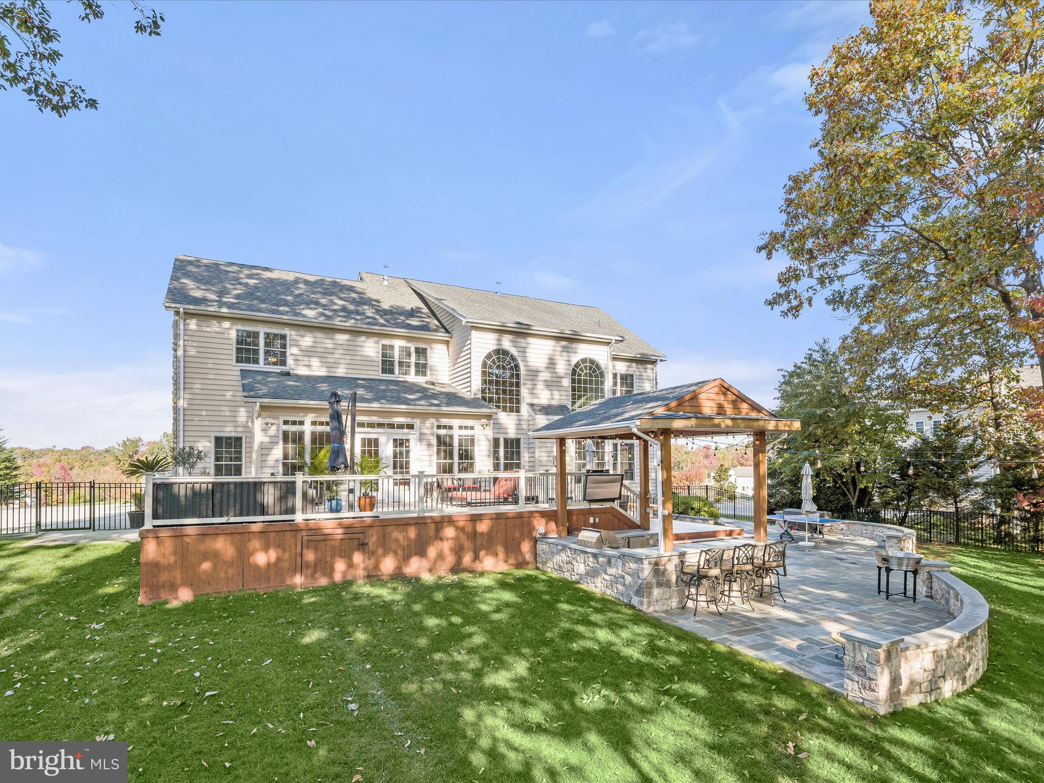 GREENSPRING AT COMPASS POINTE - Residential