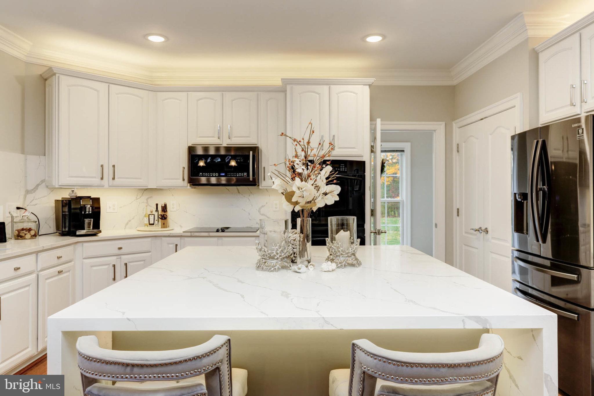 GREENSPRING AT COMPASS POINTE - Residential