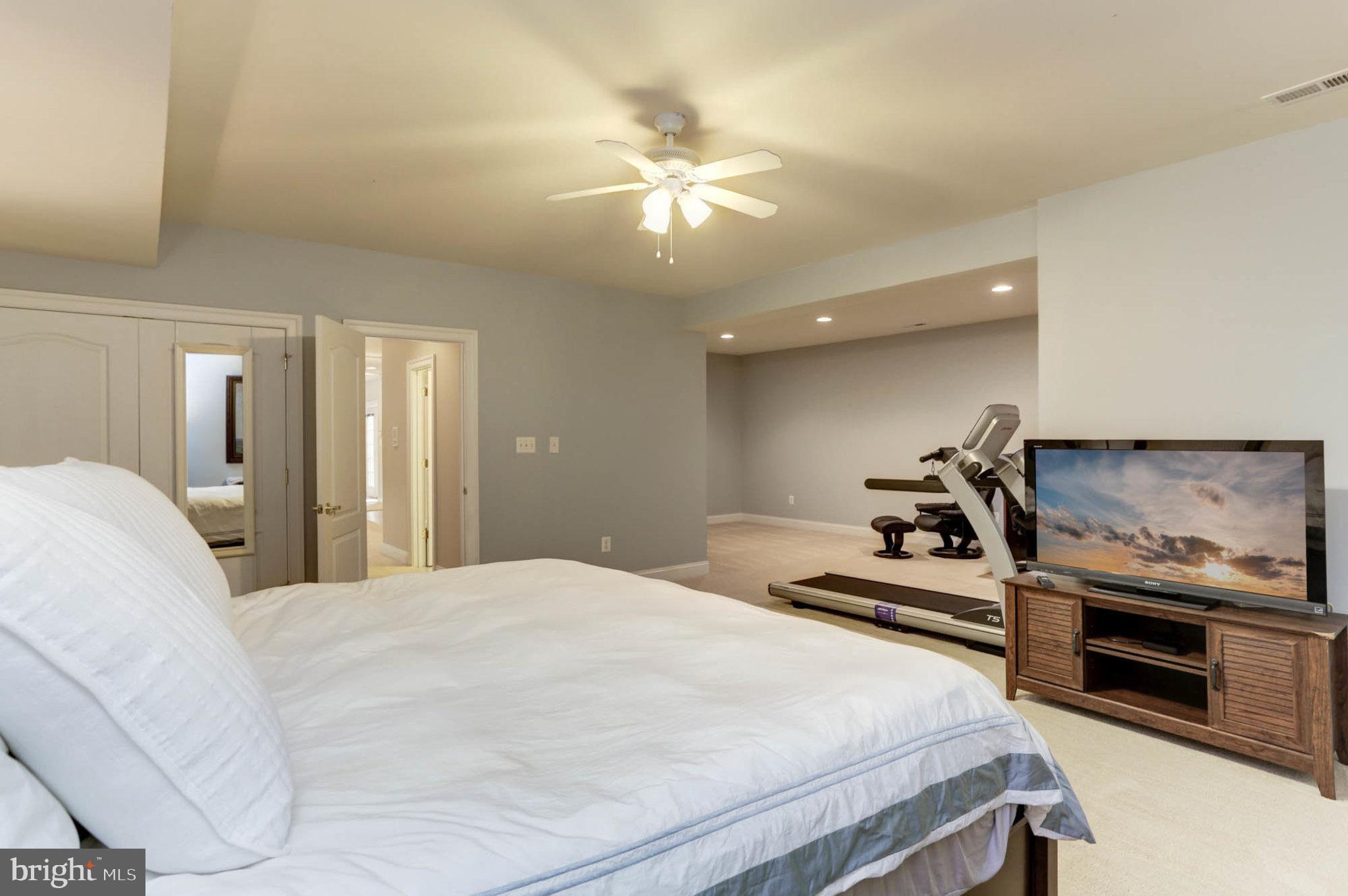 GREENSPRING AT COMPASS POINTE - Residential