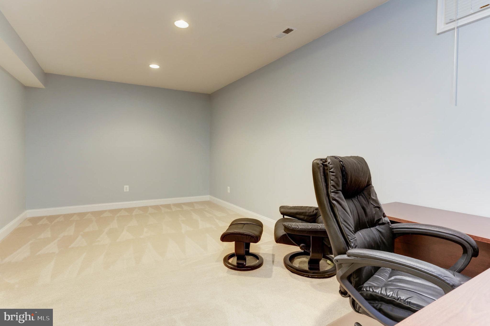 GREENSPRING AT COMPASS POINTE - Residential