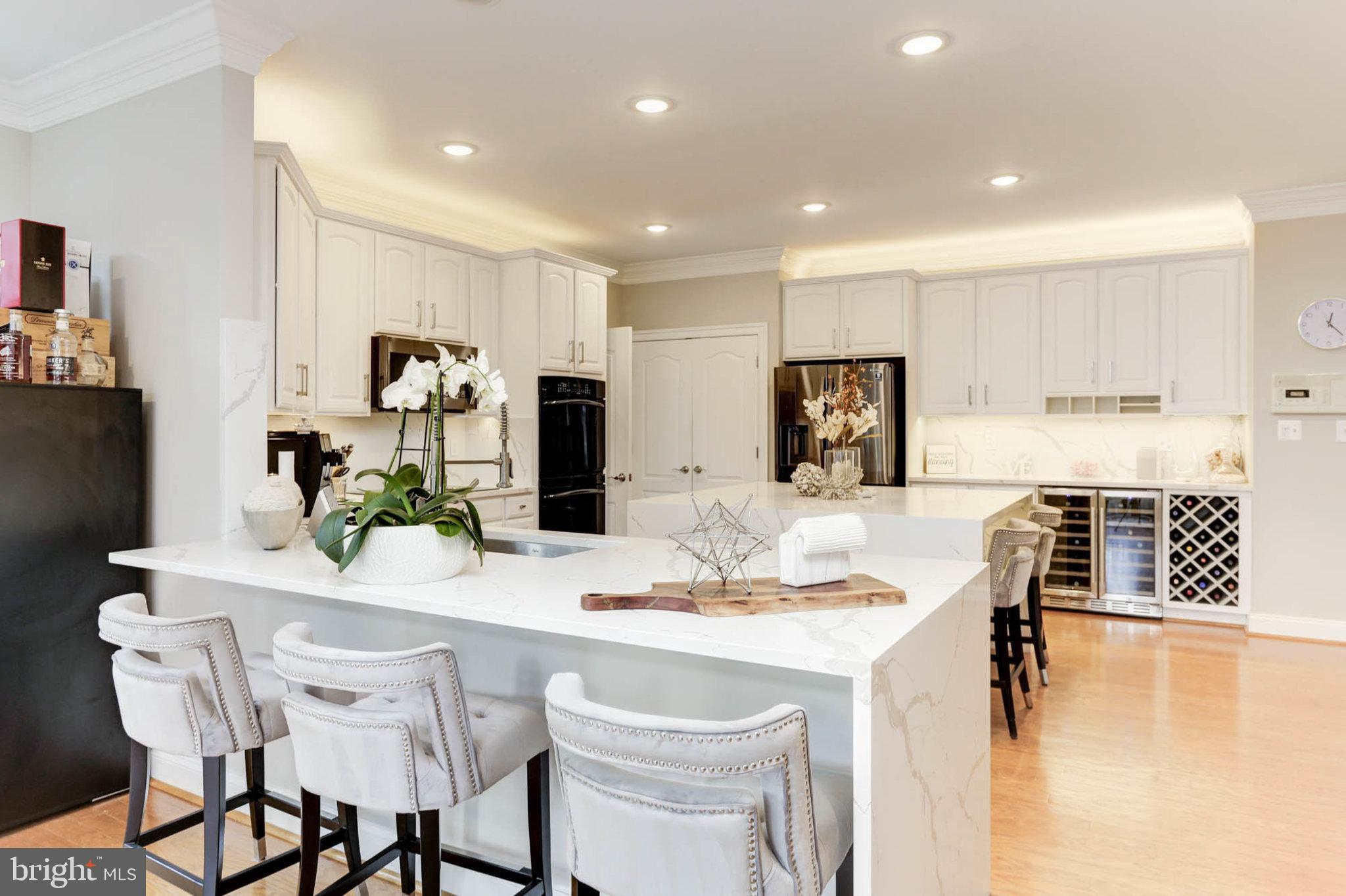 GREENSPRING AT COMPASS POINTE - Residential