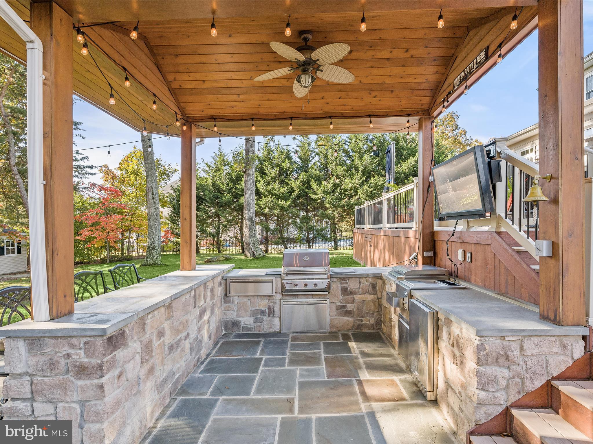 GREENSPRING AT COMPASS POINTE - Residential