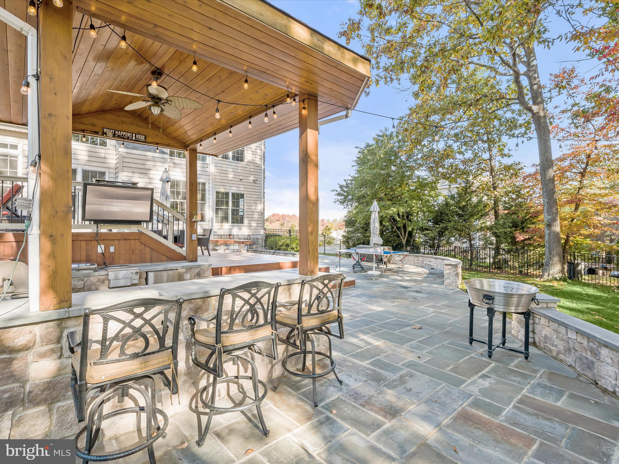 GREENSPRING AT COMPASS POINTE - Residential