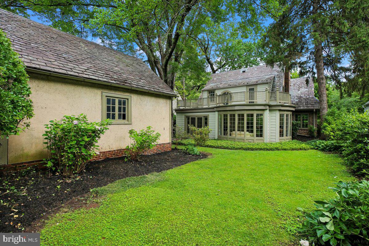 CHEVY CHASE VILLAGE - Residential