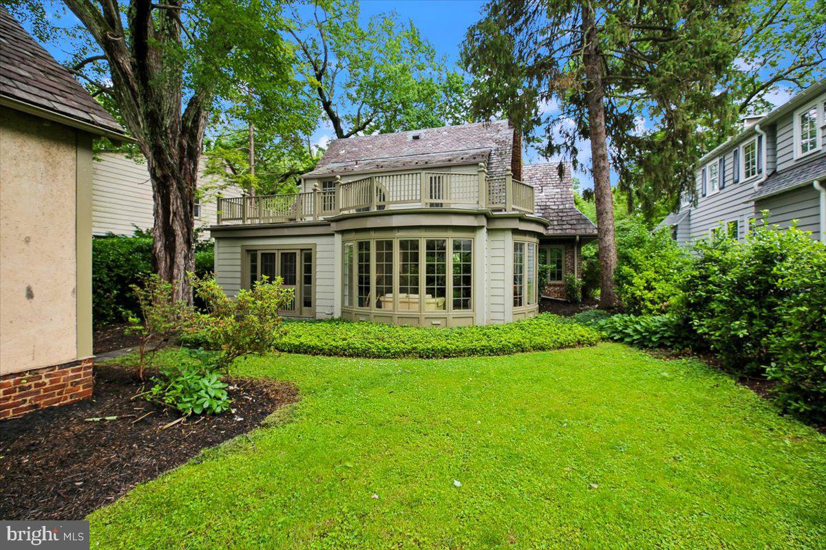 CHEVY CHASE VILLAGE - Residential
