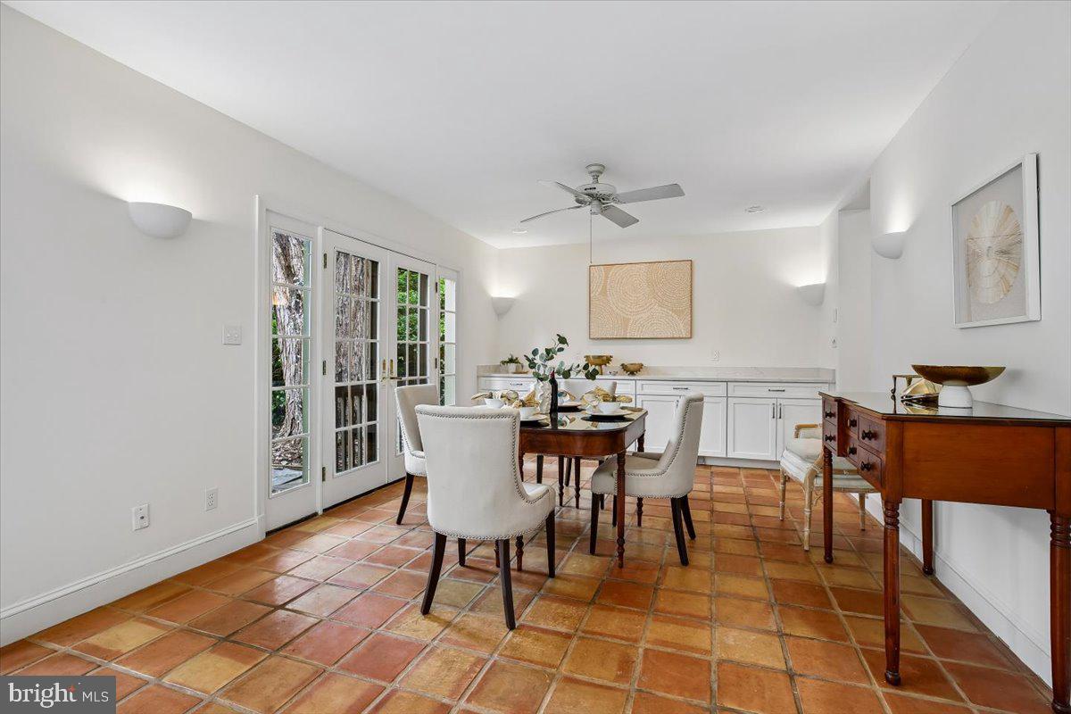 CHEVY CHASE VILLAGE - Residential