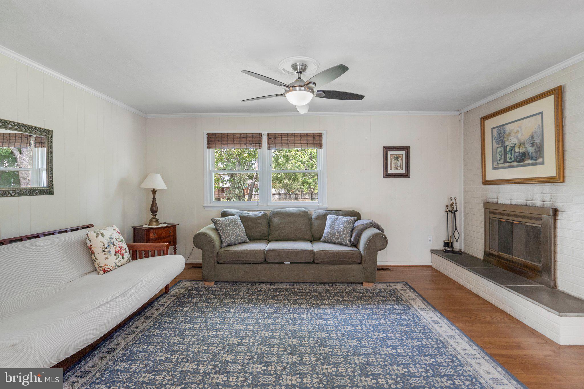 WILLIAMSBURG VILLAGE - Residential Lease