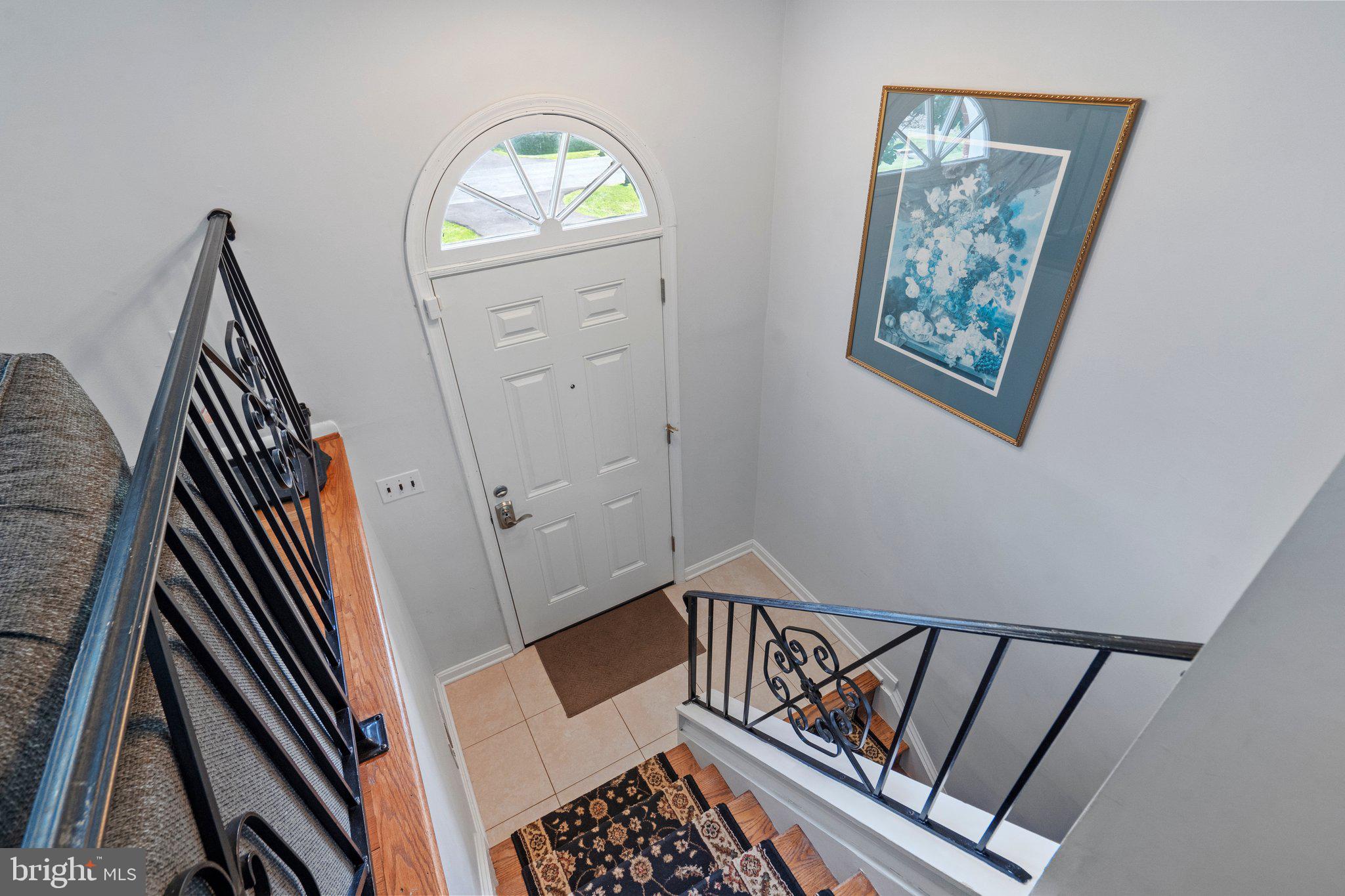 WILLIAMSBURG VILLAGE - Residential Lease