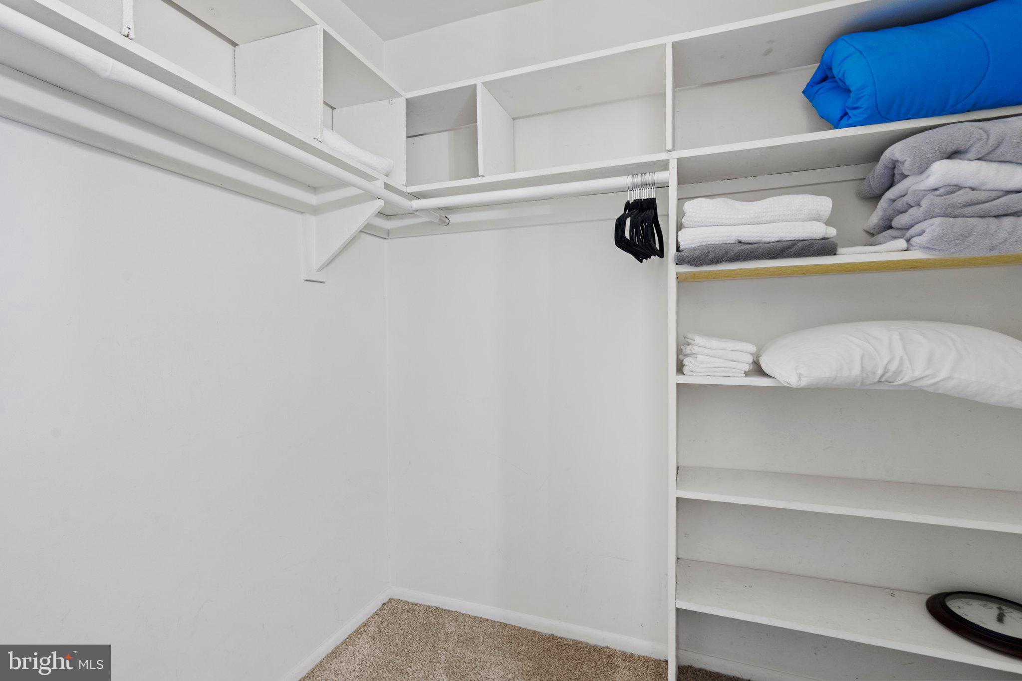 WILLIAMSBURG VILLAGE - Residential Lease