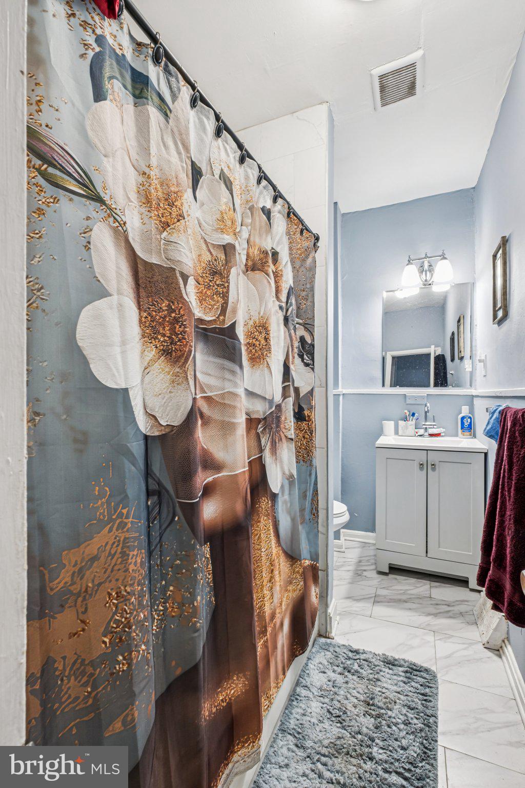 GERMANTOWN (EAST) - Residential