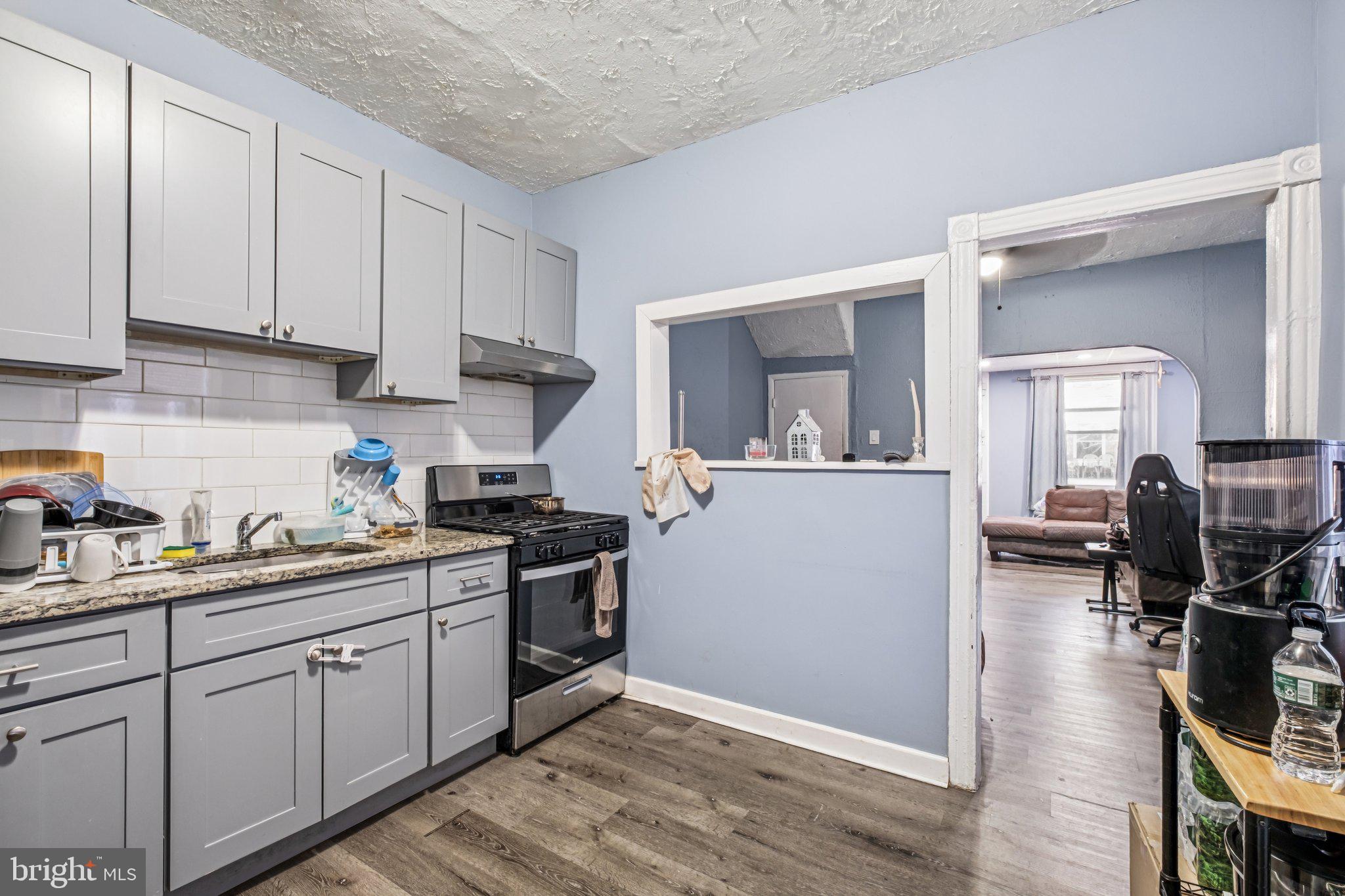 GERMANTOWN (EAST) - Residential