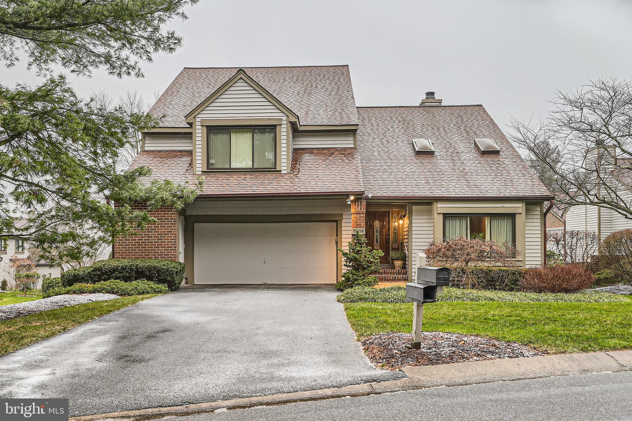 REGENCY PARK - Residential