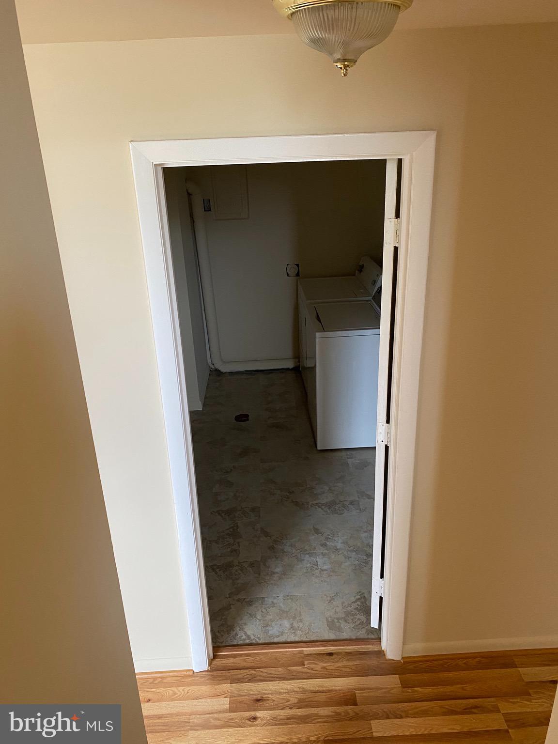 WARRENTON LAKES - Residential Lease