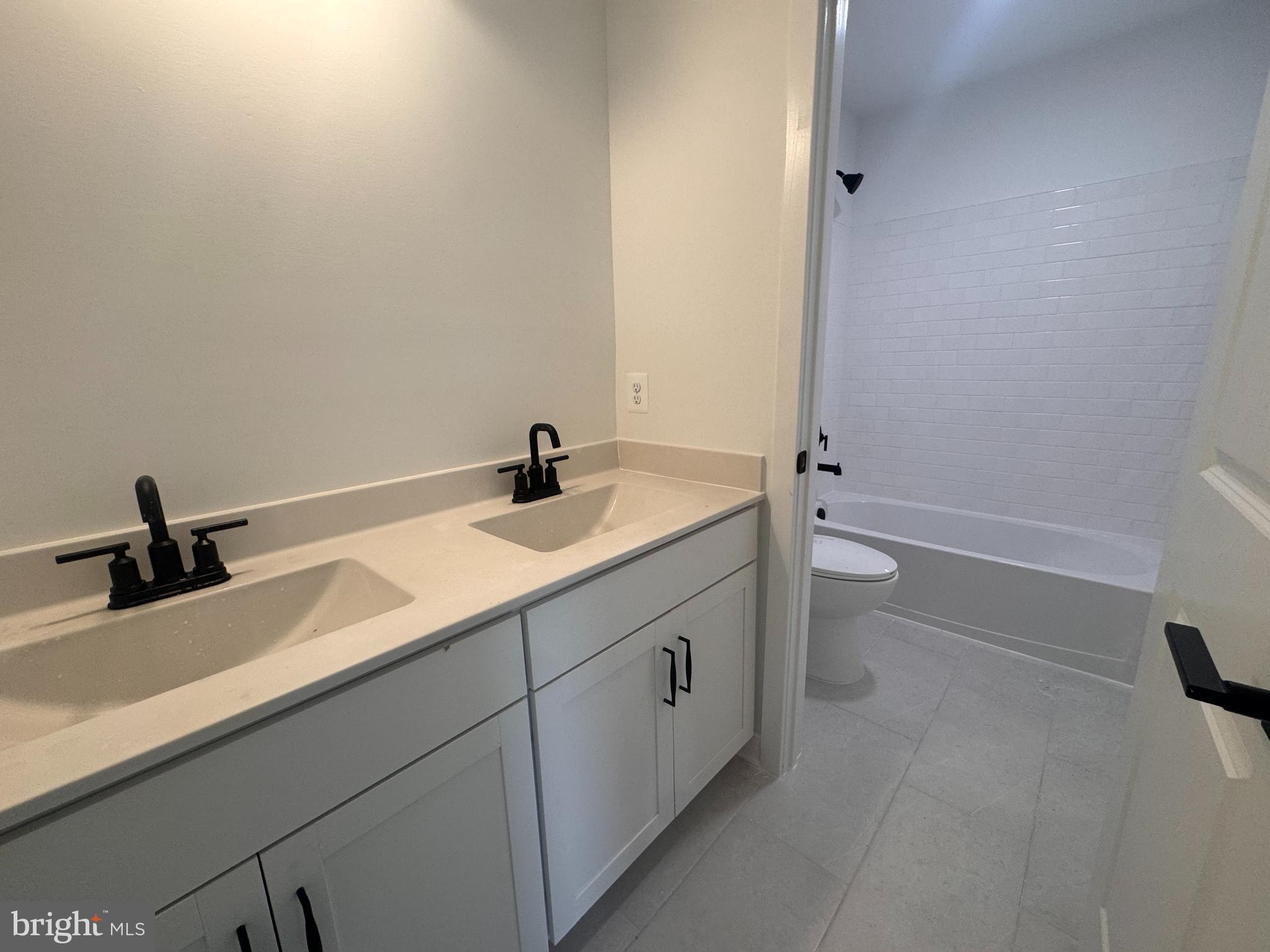 ESTATES OF TUSCARORA - Residential