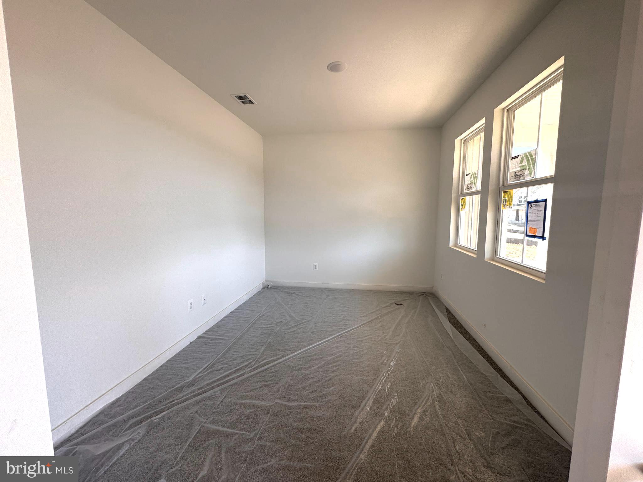 ESTATES OF TUSCARORA - Residential